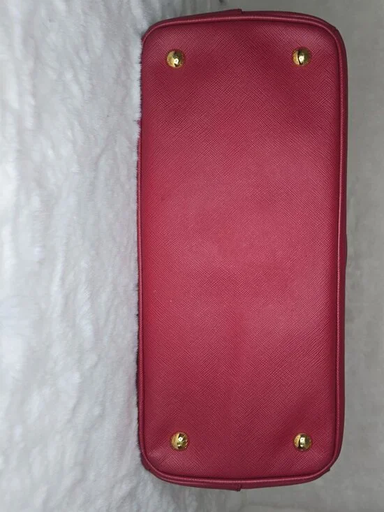 Prada Galleria Lux red Saffiano - Picture 11 of 16